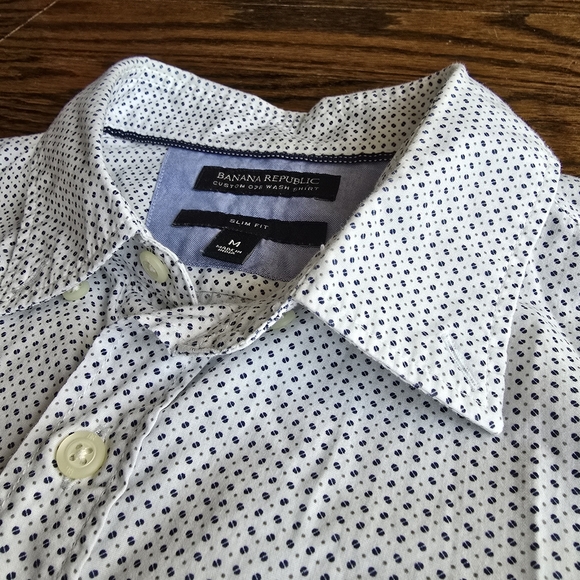 Banana Republic Custom 078 Wash Shirt - Picture 1 of 6
